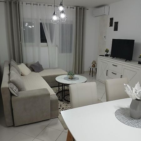 Apartman Pontis Okrug Gornji Trogir Exterior foto