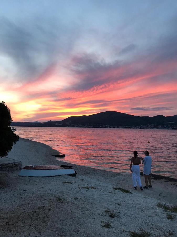 Apartman Pontis Okrug Gornji Trogir Exterior foto