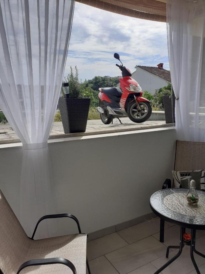 Apartman Pontis Okrug Gornji Trogir Exterior foto
