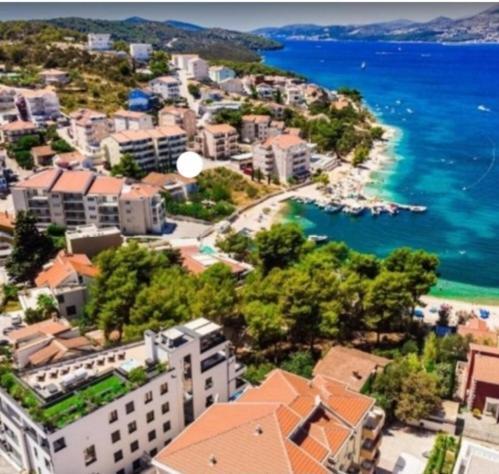 Apartman Pontis Okrug Gornji Trogir Exterior foto